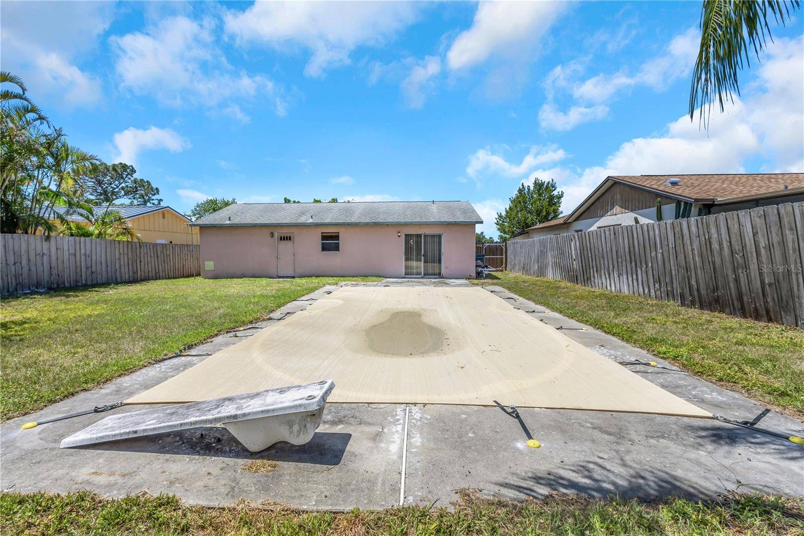 Largo, FL 33774,12704 128TH LN