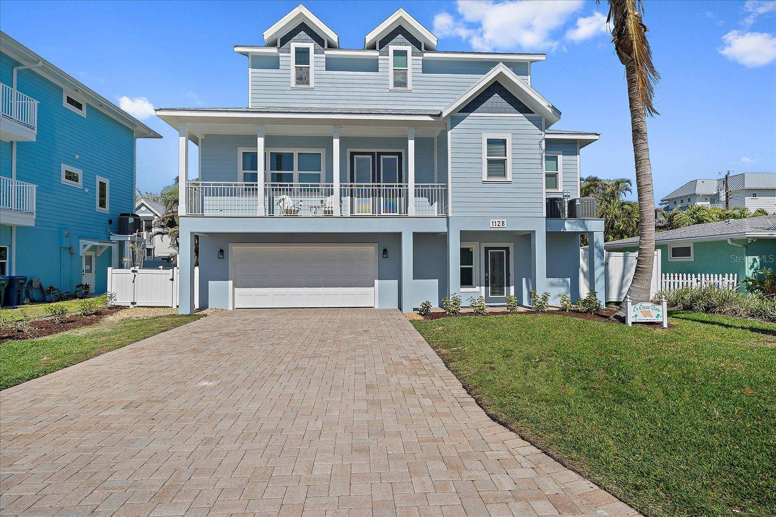 Holmes Beach, FL 34217,112 79TH ST #B