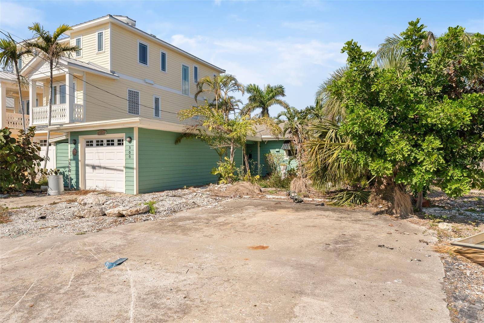 Indian Rocks Beach, FL 33785,300 16TH AVE