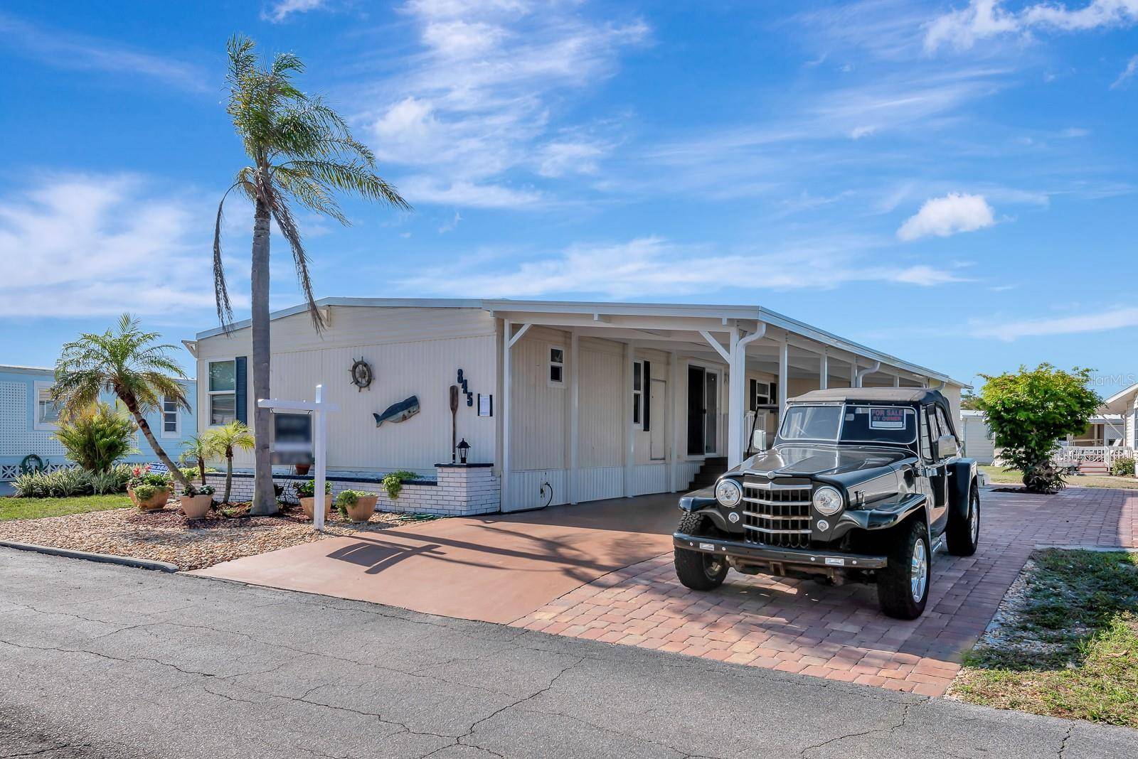 Venice, FL 34285,845 JOLANDA CIR
