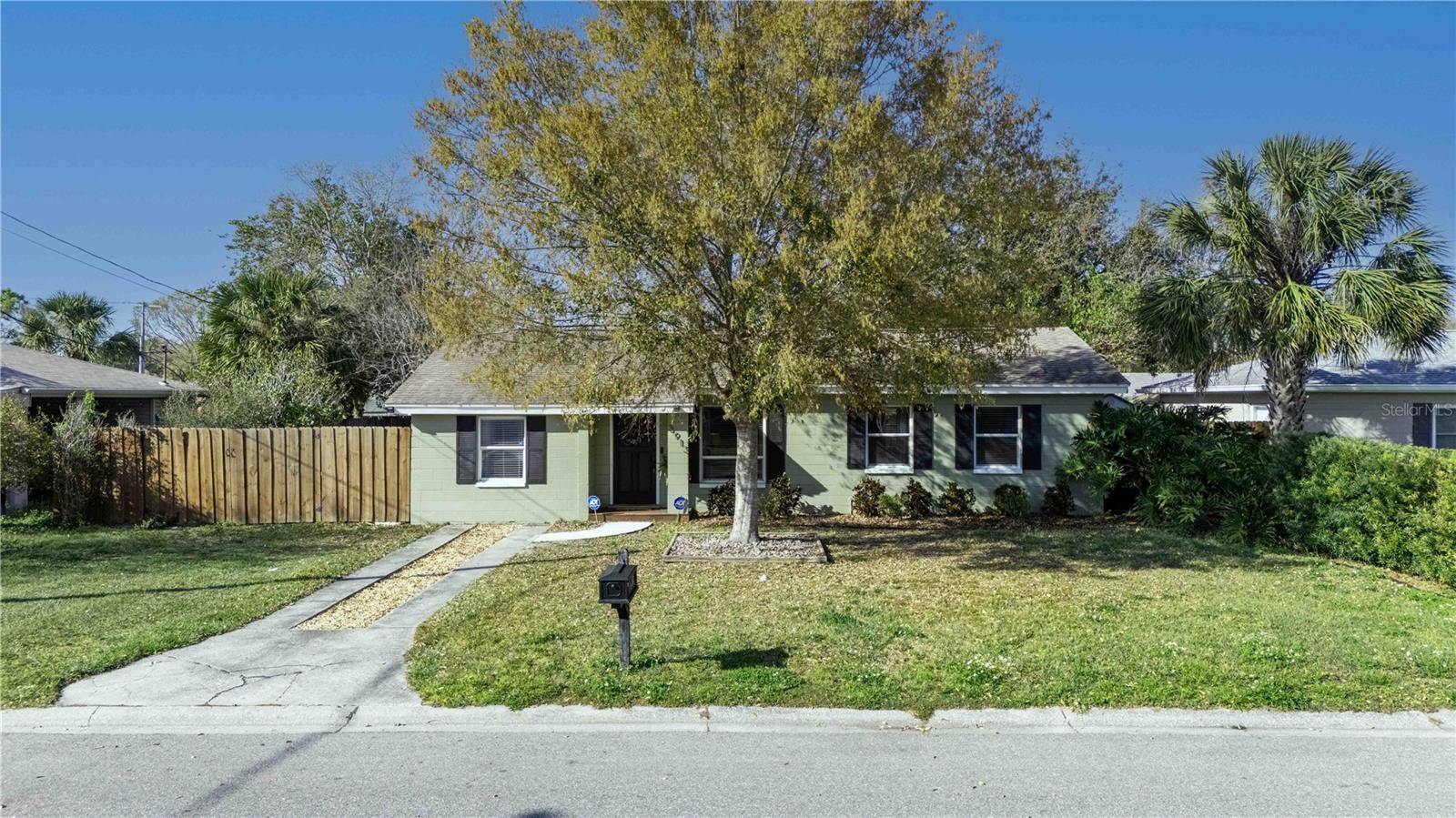 Tampa, FL 33611,3913 W WALLACE AVE