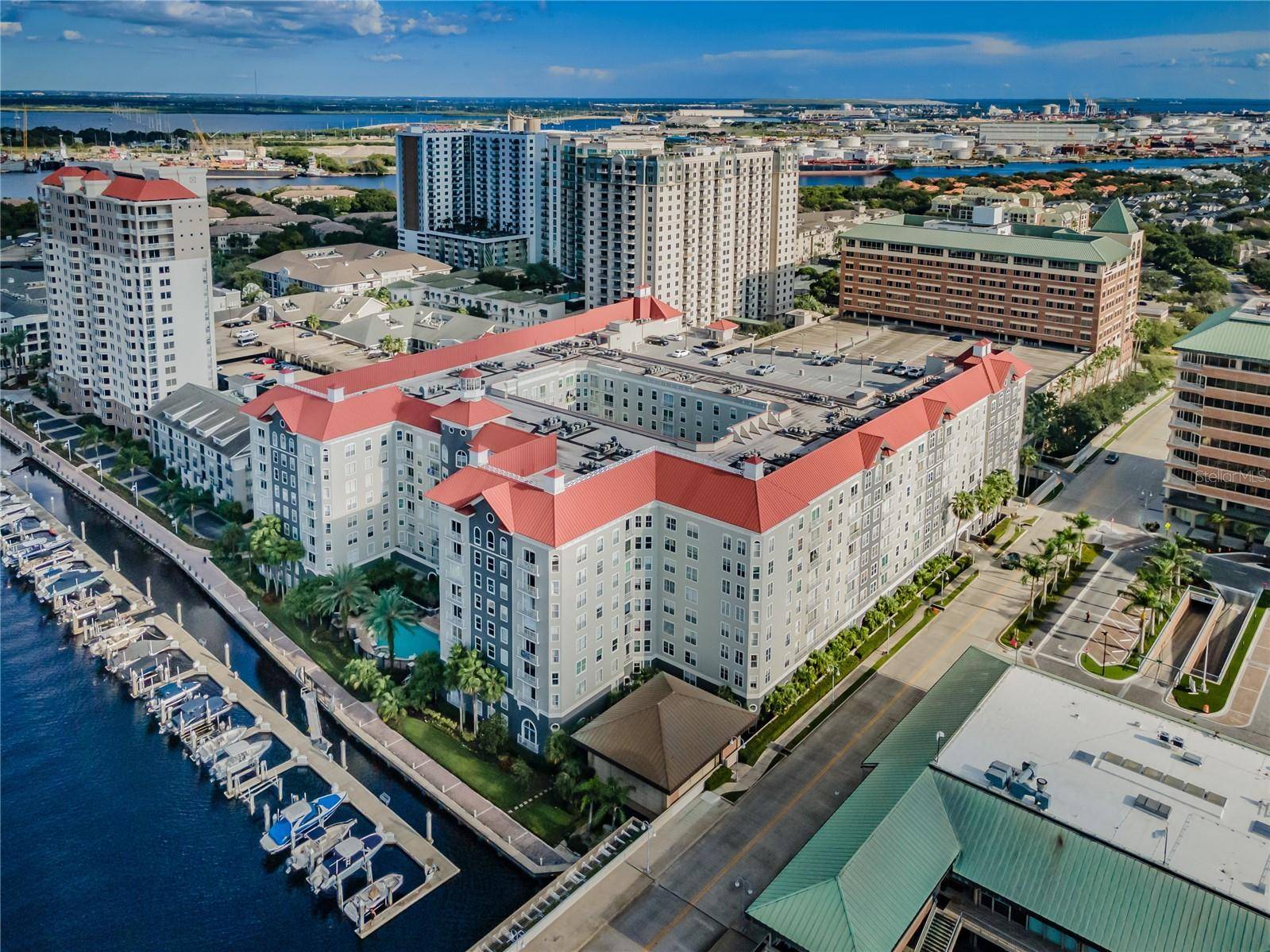 Tampa, FL 33602,700 S HARBOUR ISLAND BLVD #204
