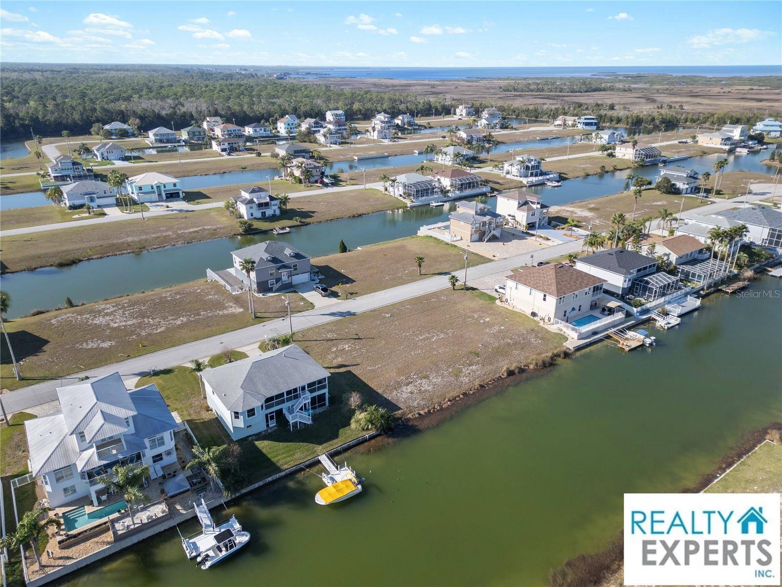 Hernando Beach, FL 34607,3471 TRIGGERFISH DR