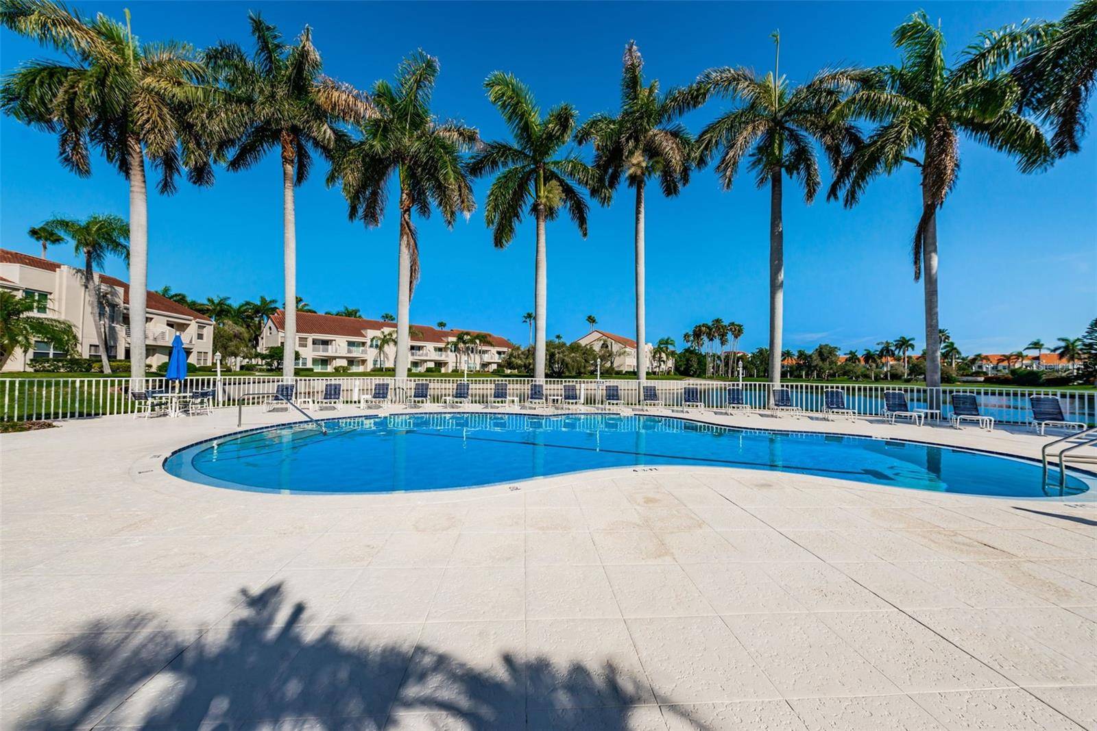 St Petersburg, FL 33715,5900 BAHIA DEL MAR CIR #137