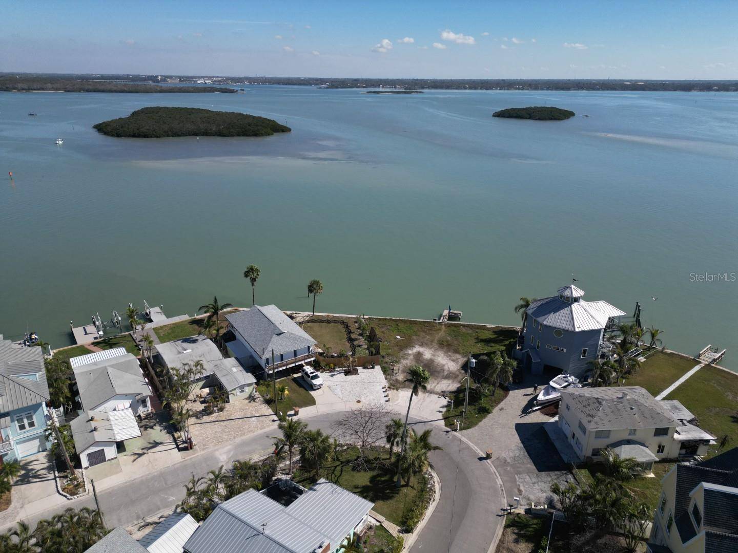 Madeira Beach, FL 33708,437 BOCA CIEGA DR