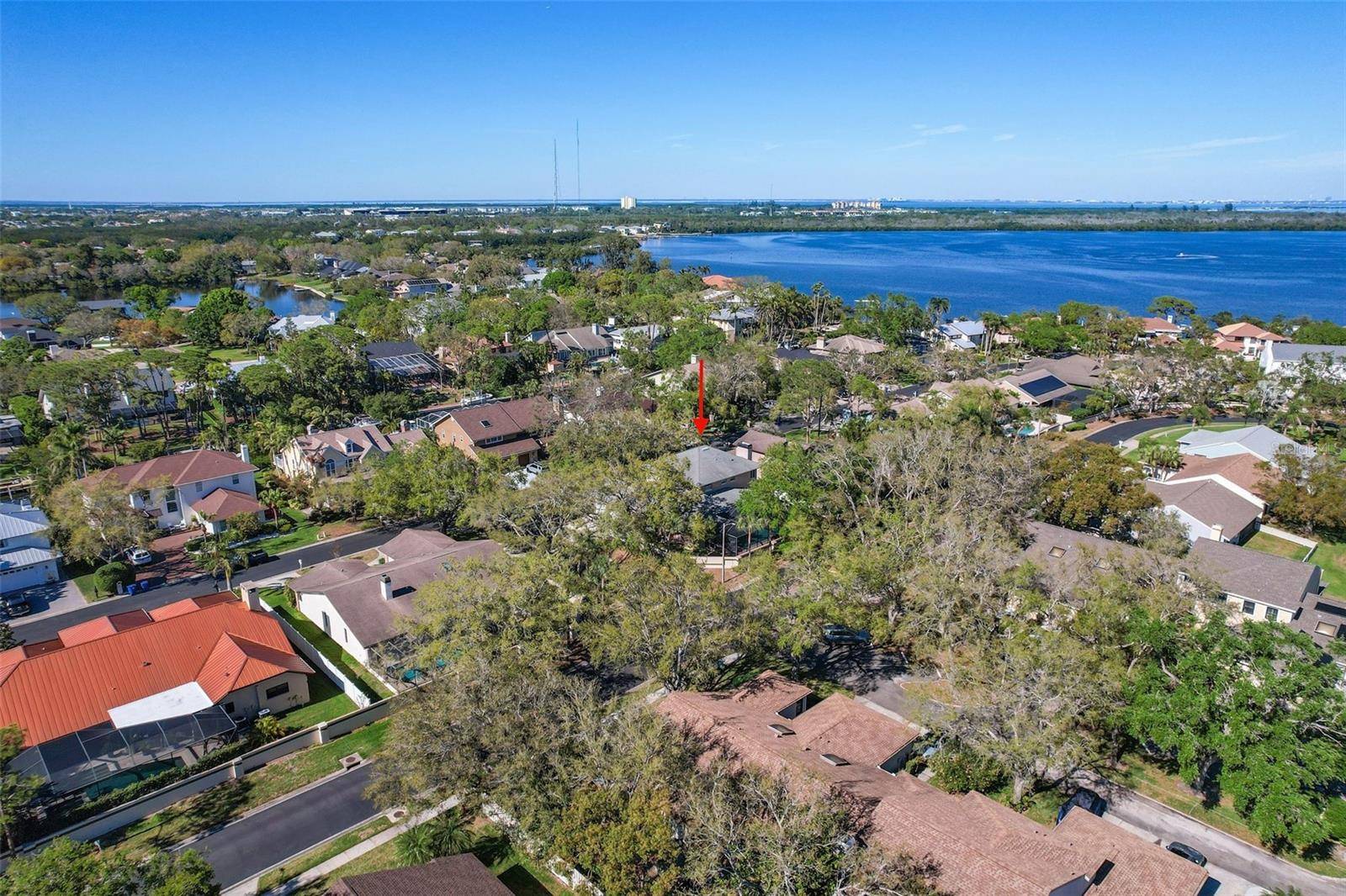 St Petersburg, FL 33702,902 MARCO DR NE