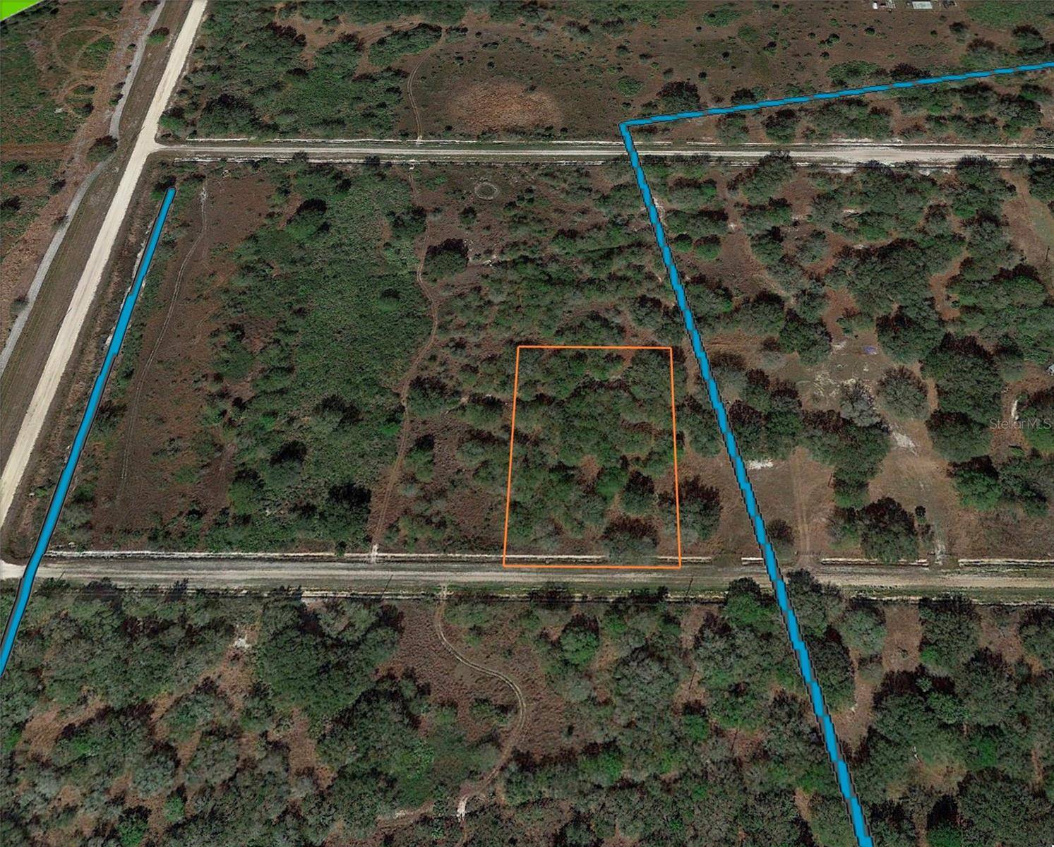 Okeechobee, FL 34972,22233 NW 262ND ST