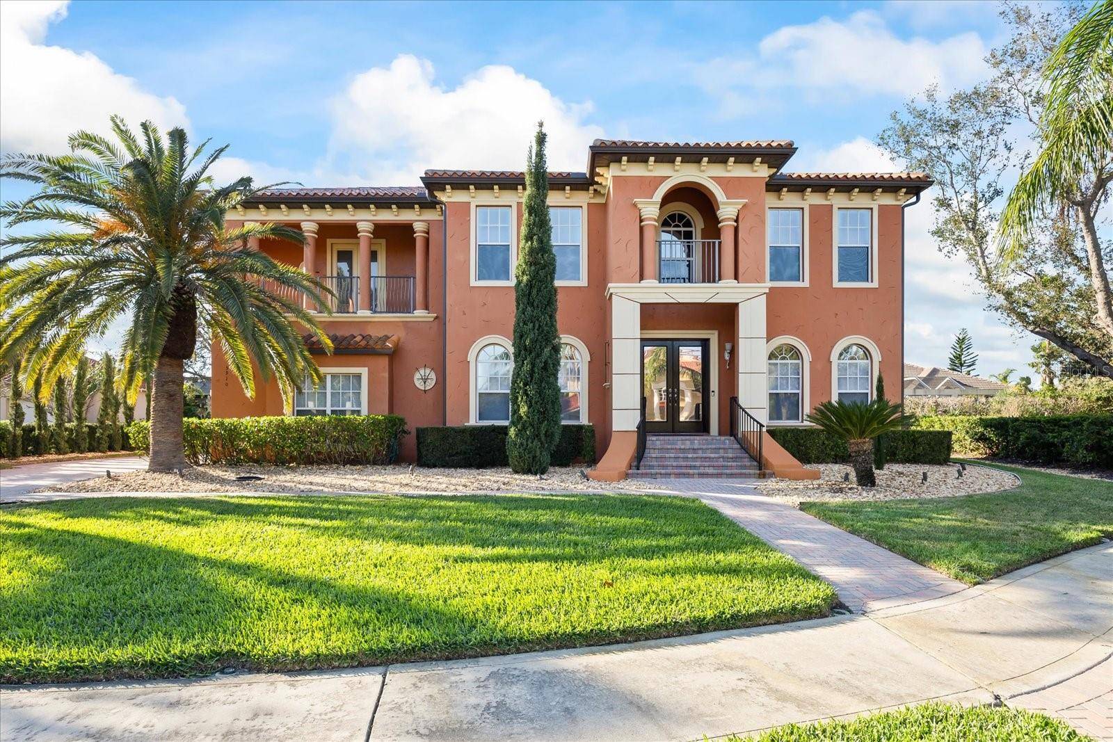 Apollo Beach, FL 33572,5910 LA ROSA LN