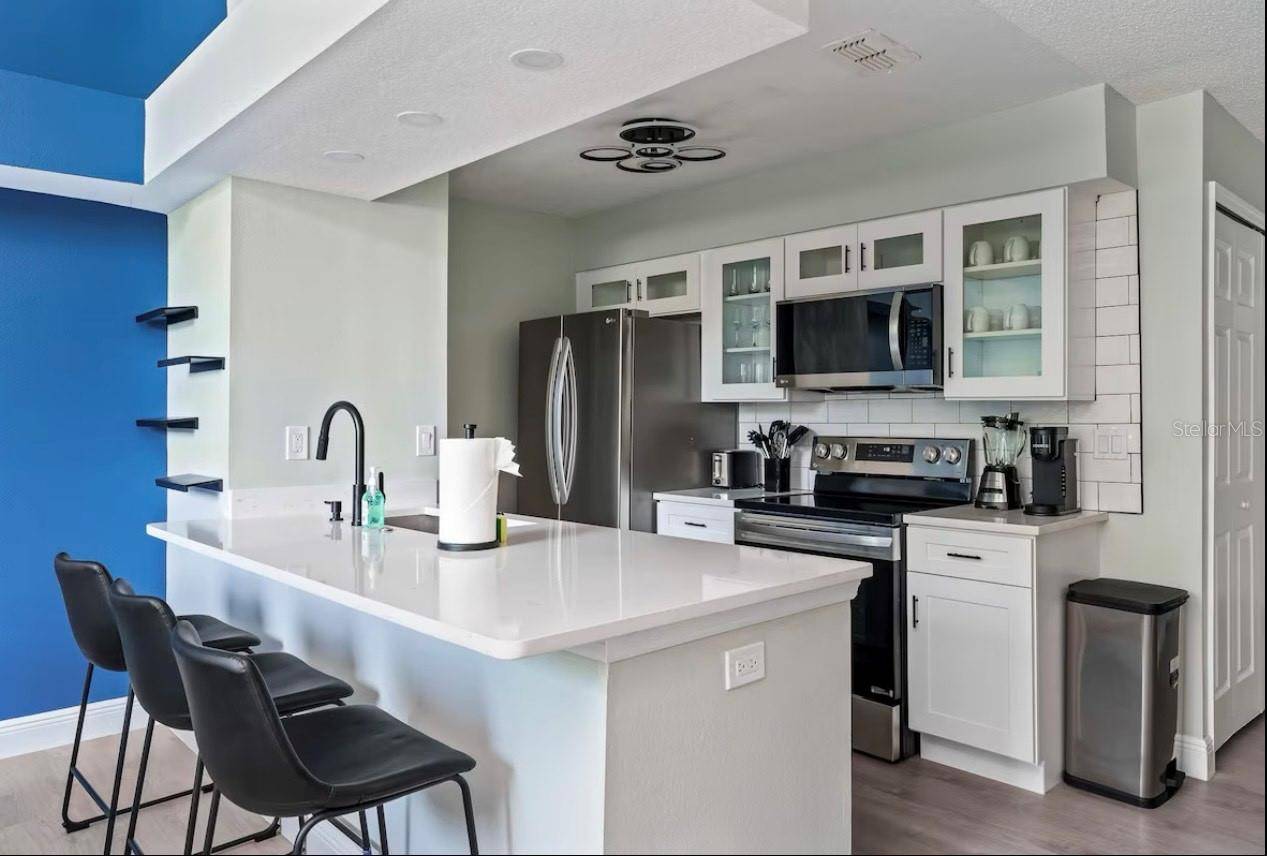 Kissimmee, FL 34746,5012 LAGUNA BAY CIR #72