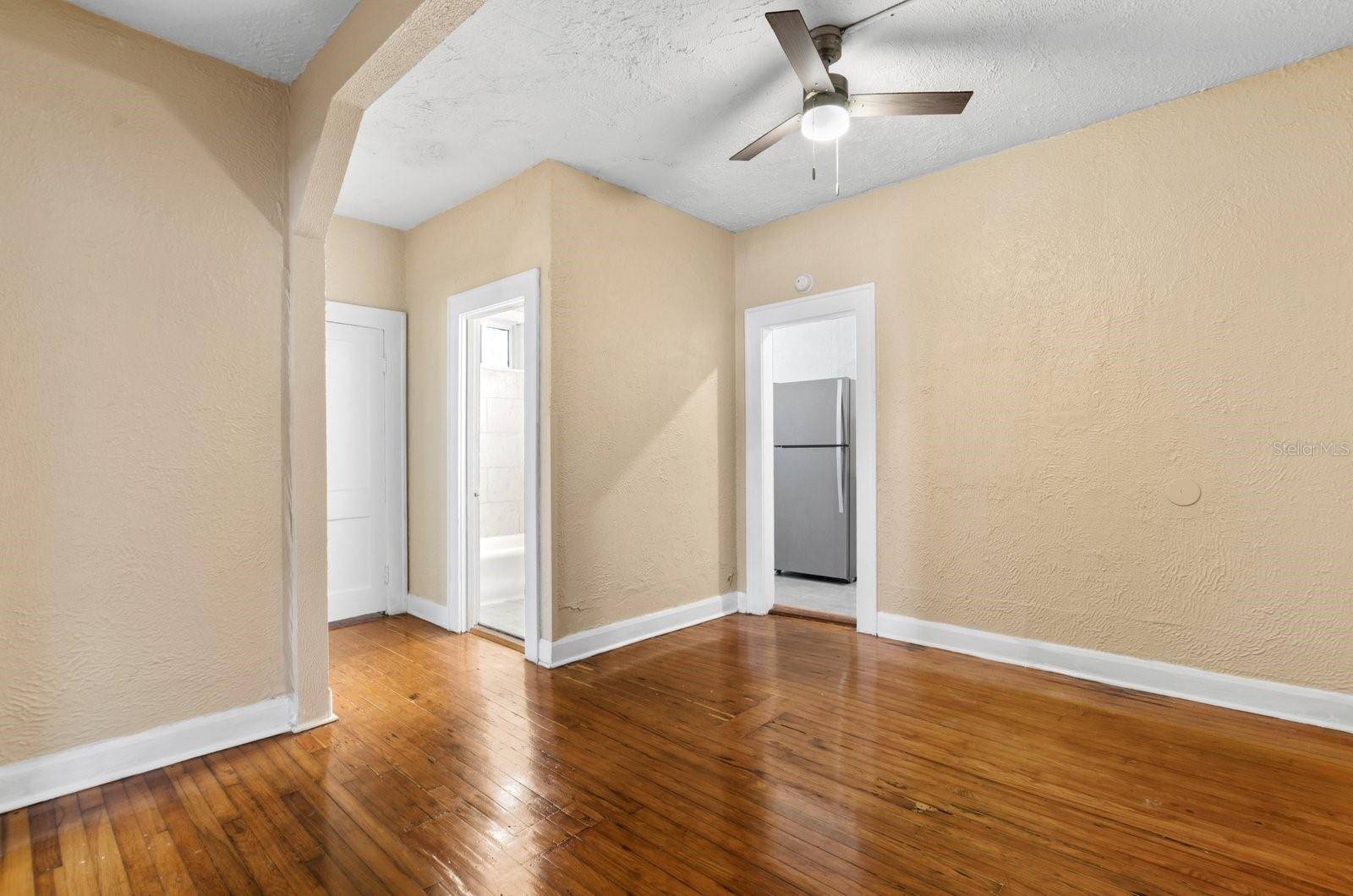 Tampa, FL 33606,323 N WESTLAND AVE #1