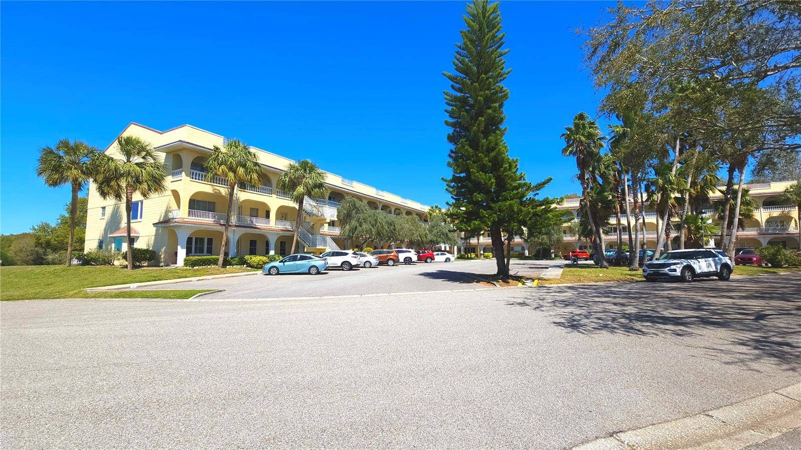 Clearwater, FL 33763,2222 NORWEGIAN DR #24