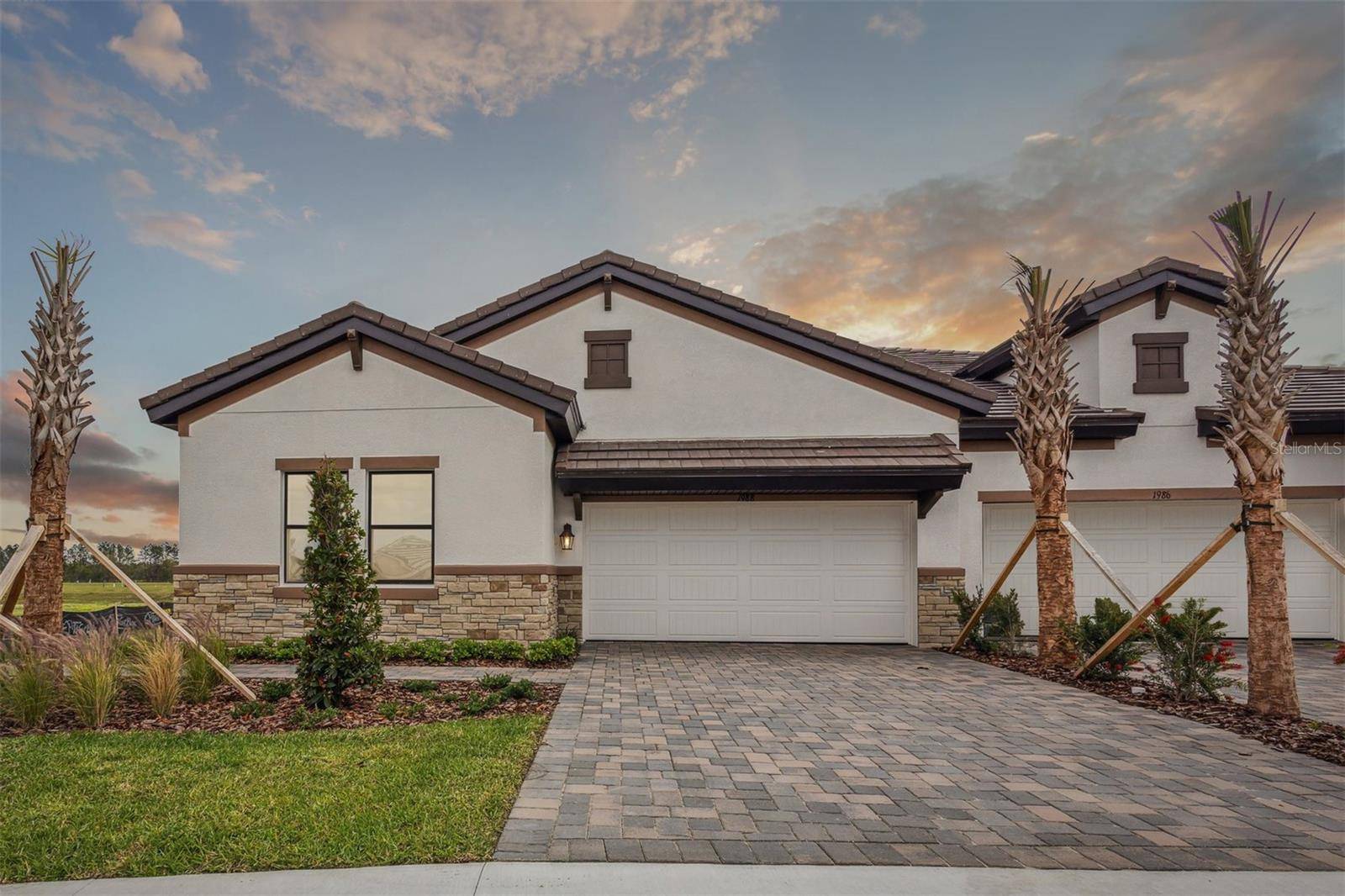 Zephyrhills, FL 33541,1988 WEBBSTONE WAY