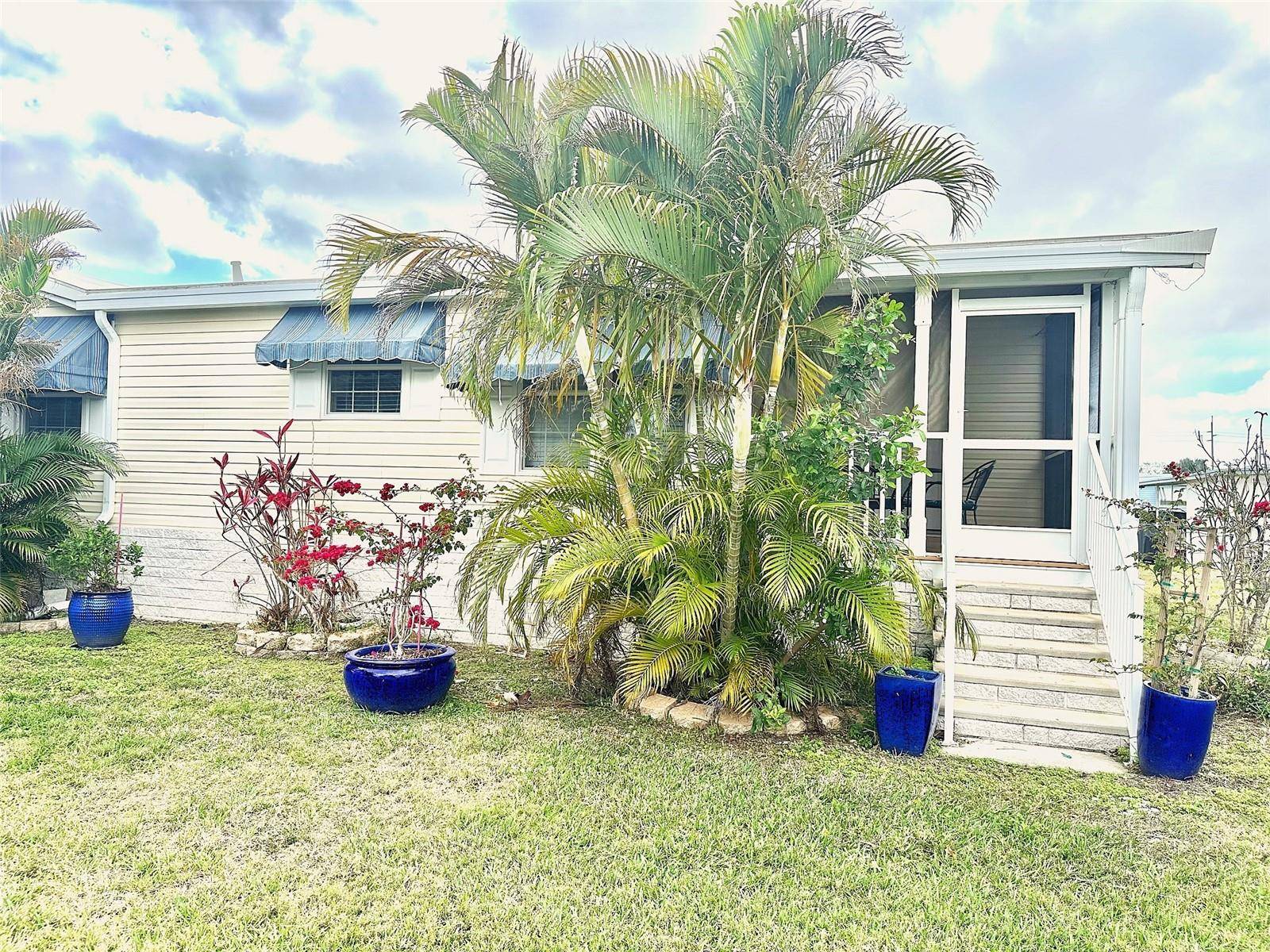 Pinellas Park, FL 33782,9790 66TH ST N #321