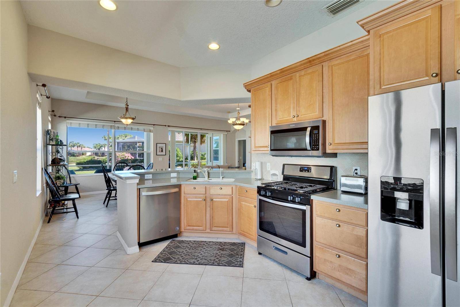 Sun City Center, FL 33573,830 REGAL MANOR WAY #1