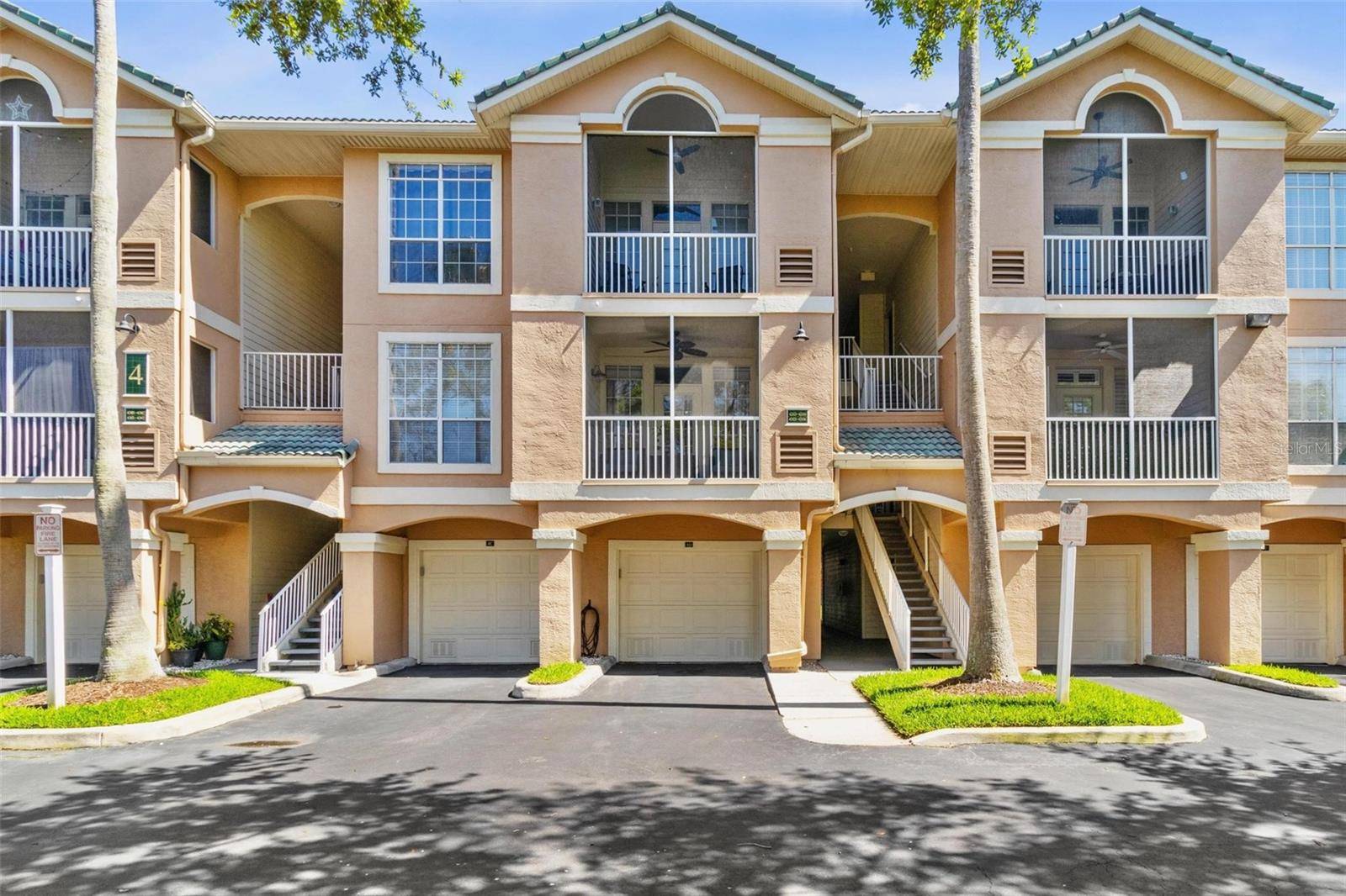 Tampa, FL 33607,4204 BAY CLUB CIR