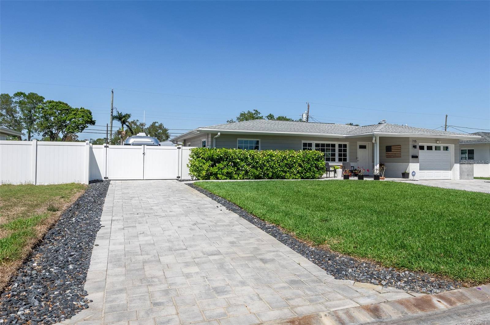 St Petersburg, FL 33703,715 44TH AVE NE