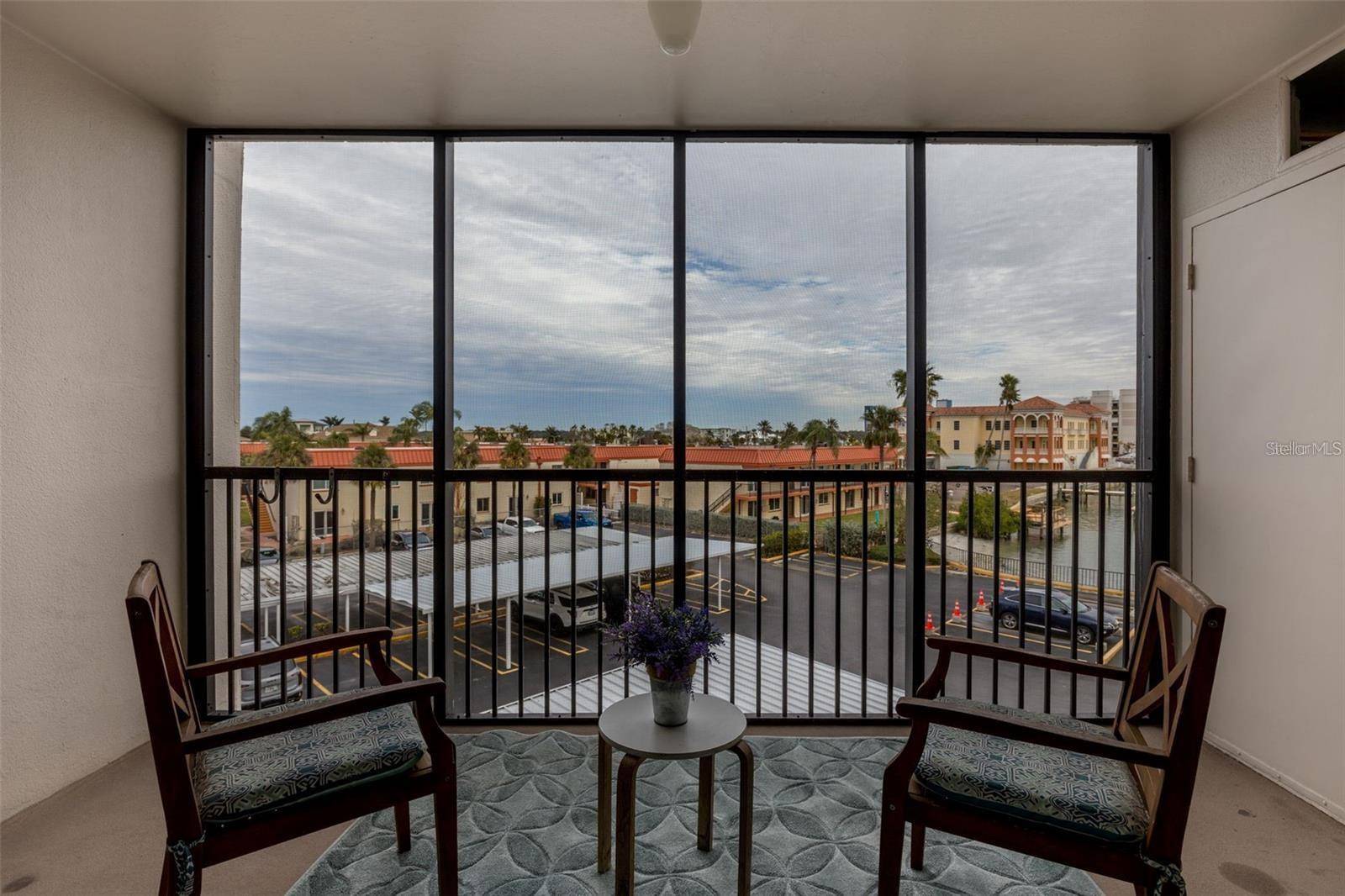 Treasure Island, FL 33706,10355 PARADISE BLVD #212