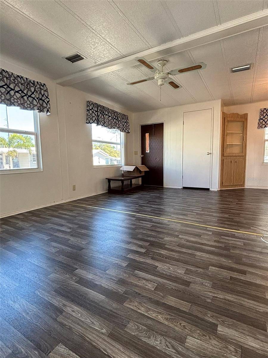Largo, FL 33770,21 FRANGIPANI CIR