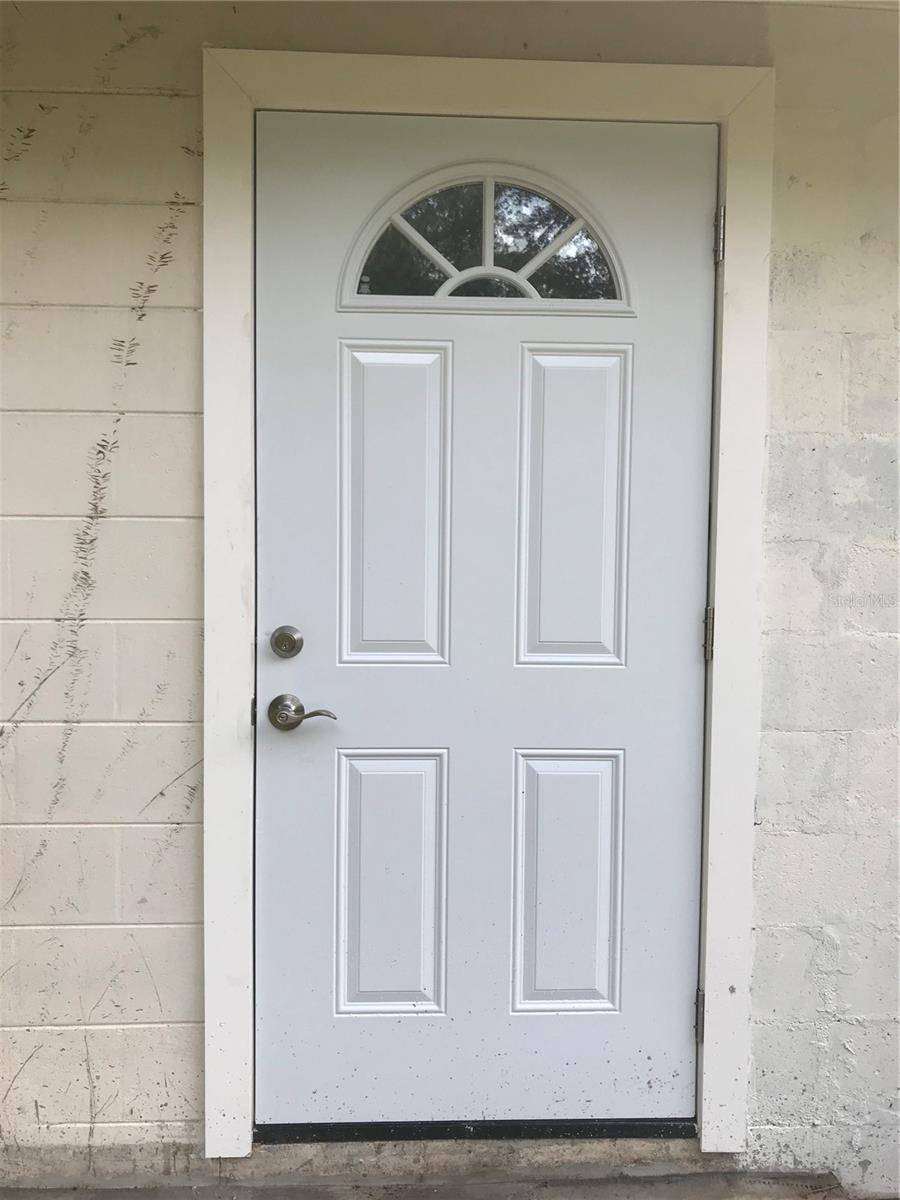 Tampa, FL 33617,10408 N WOODMERE RD #1