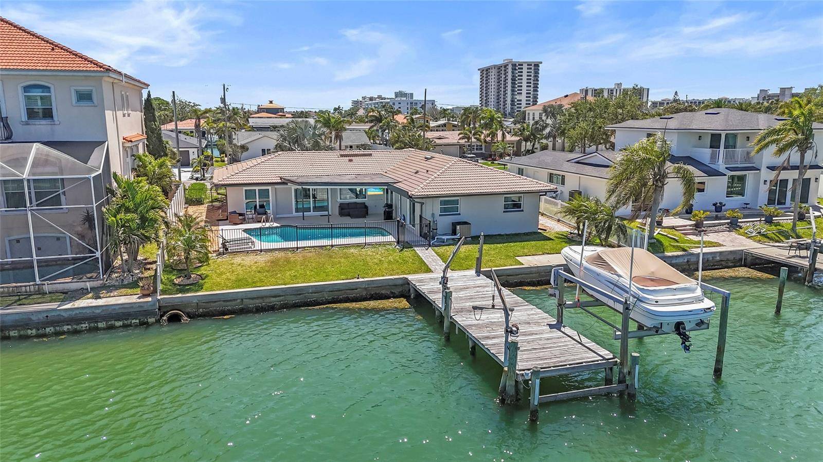 Clearwater, FL 33767,340 PALM IS NE