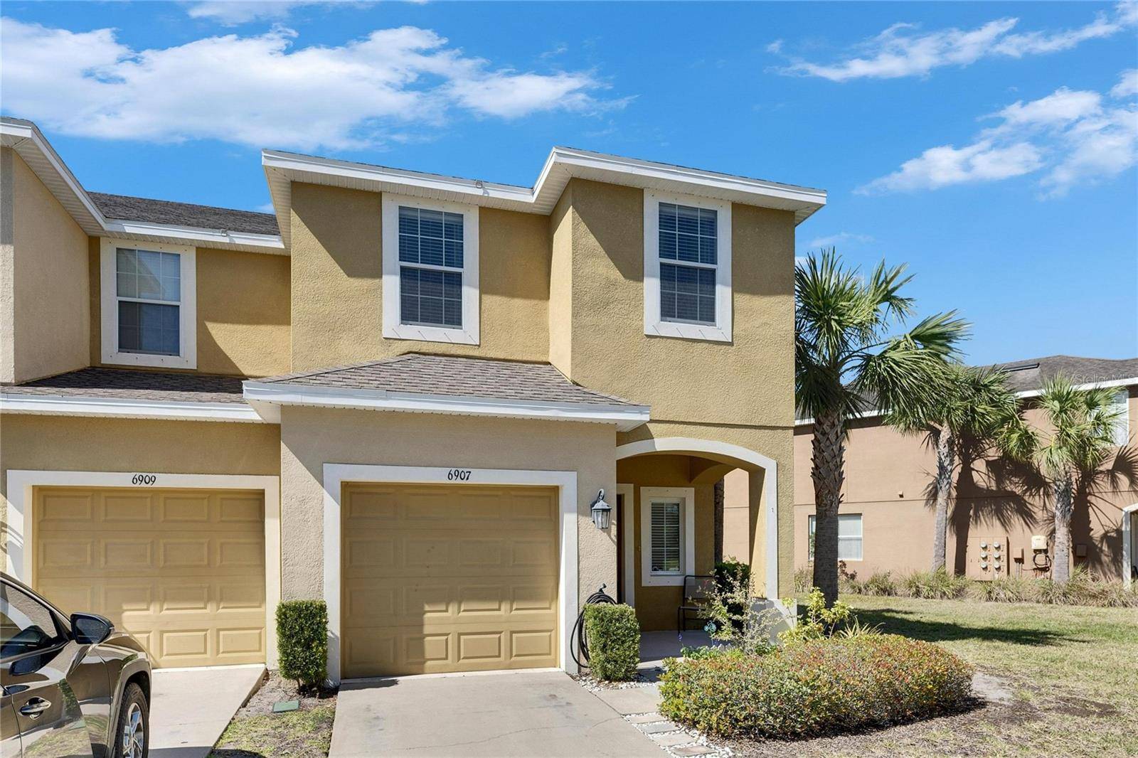 Riverview, FL 33578,6907 HOLLY HEATH DR