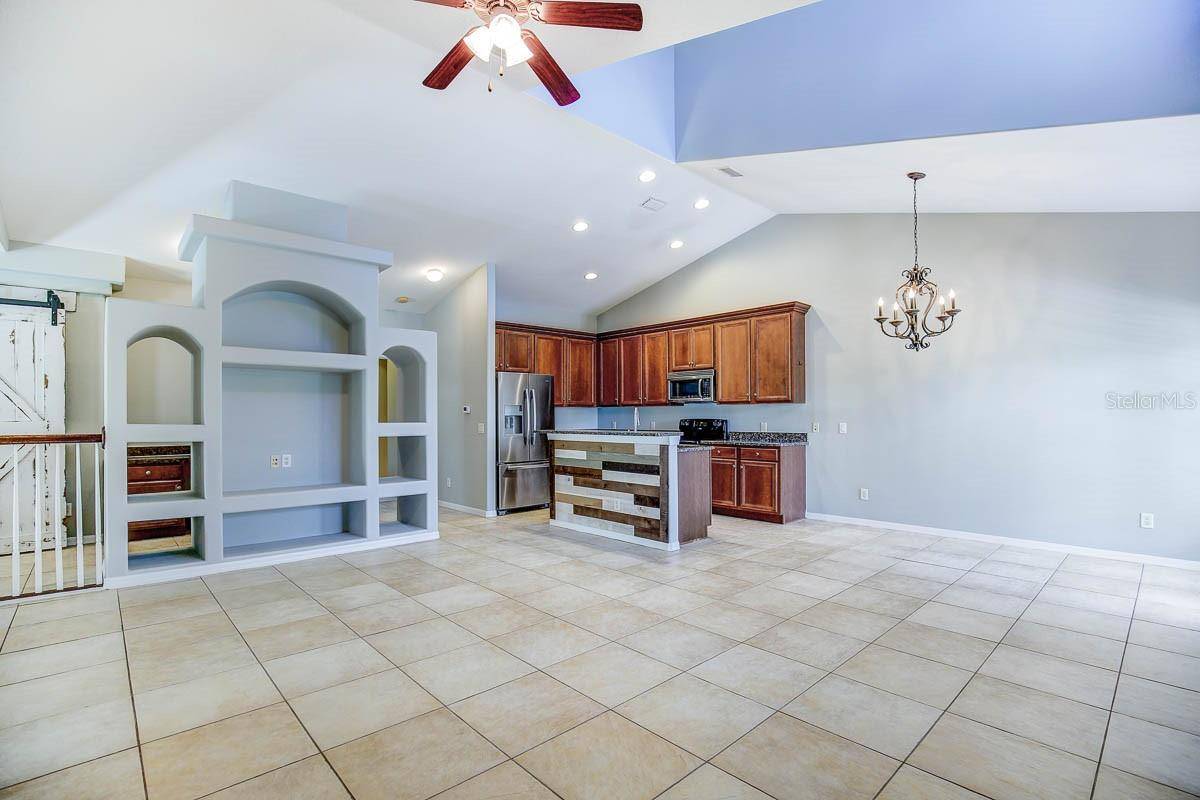 Lithia, FL 33547,6036 FISHHAWK CROSSING BLVD