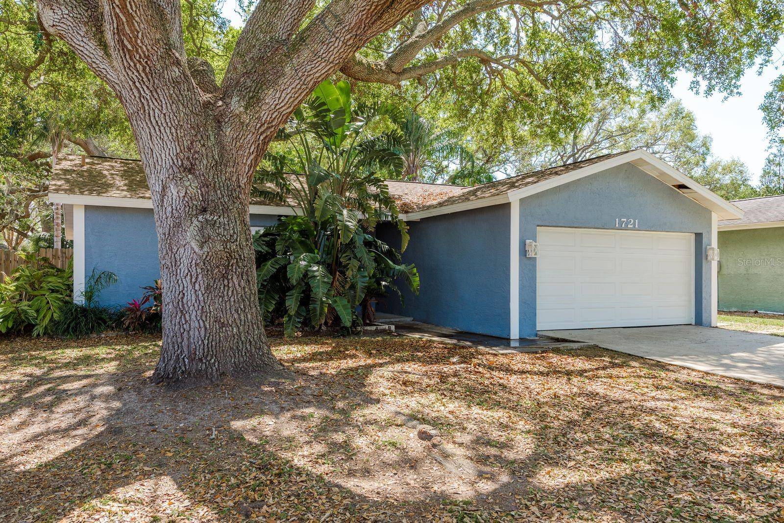 Dunedin, FL 34698,1721 SUTTON PL