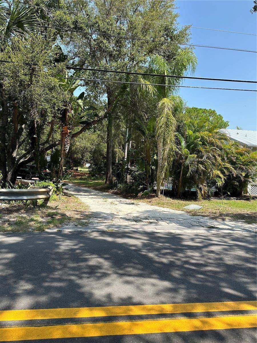 Palm Harbor, FL 34683,0 PENNSYLVANIA AVE