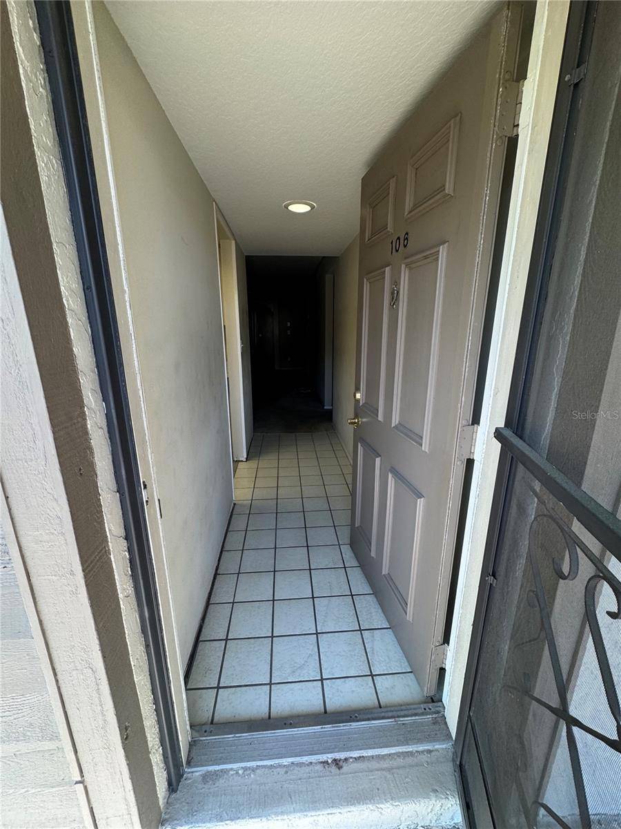 Clearwater, FL 33761,3046 EASTLAND BLVD #J106