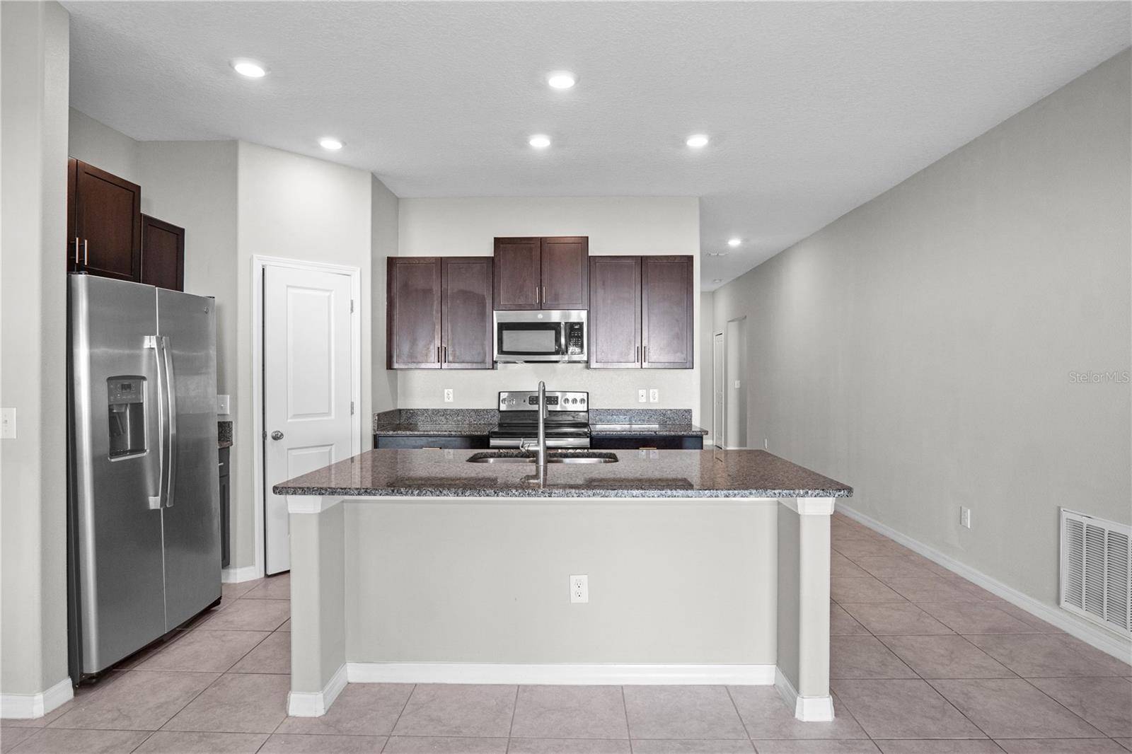 Riverview, FL 33579,13355 WILLOW BLUESTAR LOOP