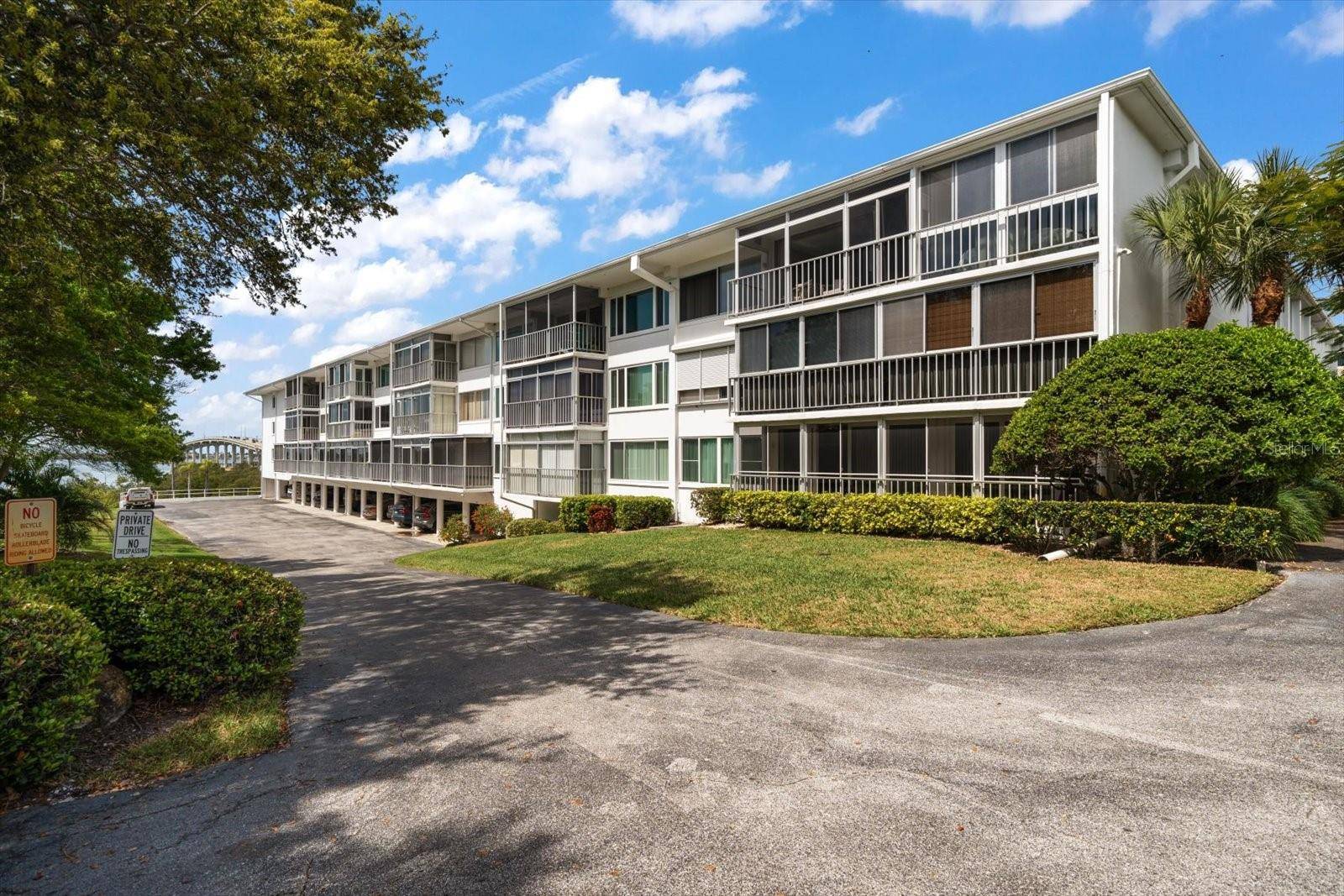 Belleair Bluffs, FL 33770,50 HARBOR VIEW LN #21