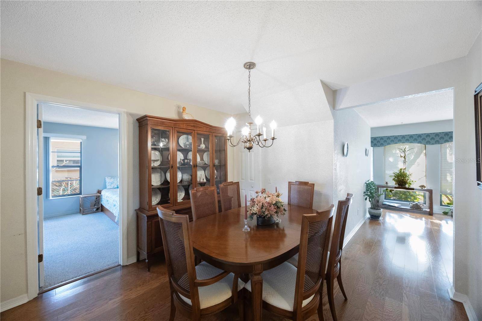 Seminole, FL 33772,5938 OAKHURST DR