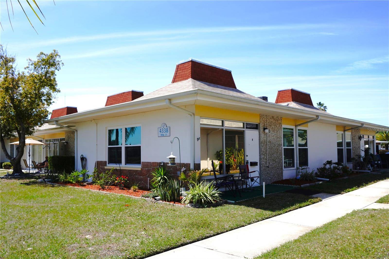 Holiday, FL 34691,4338 TAHITIAN GARDENS CIR #H