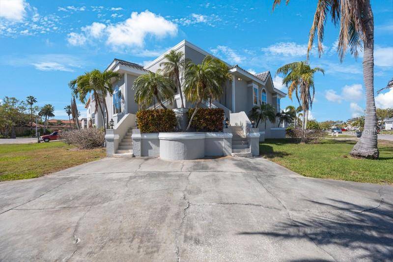 Tierra Verde, FL 33715,816 PONCE DE LEON DR