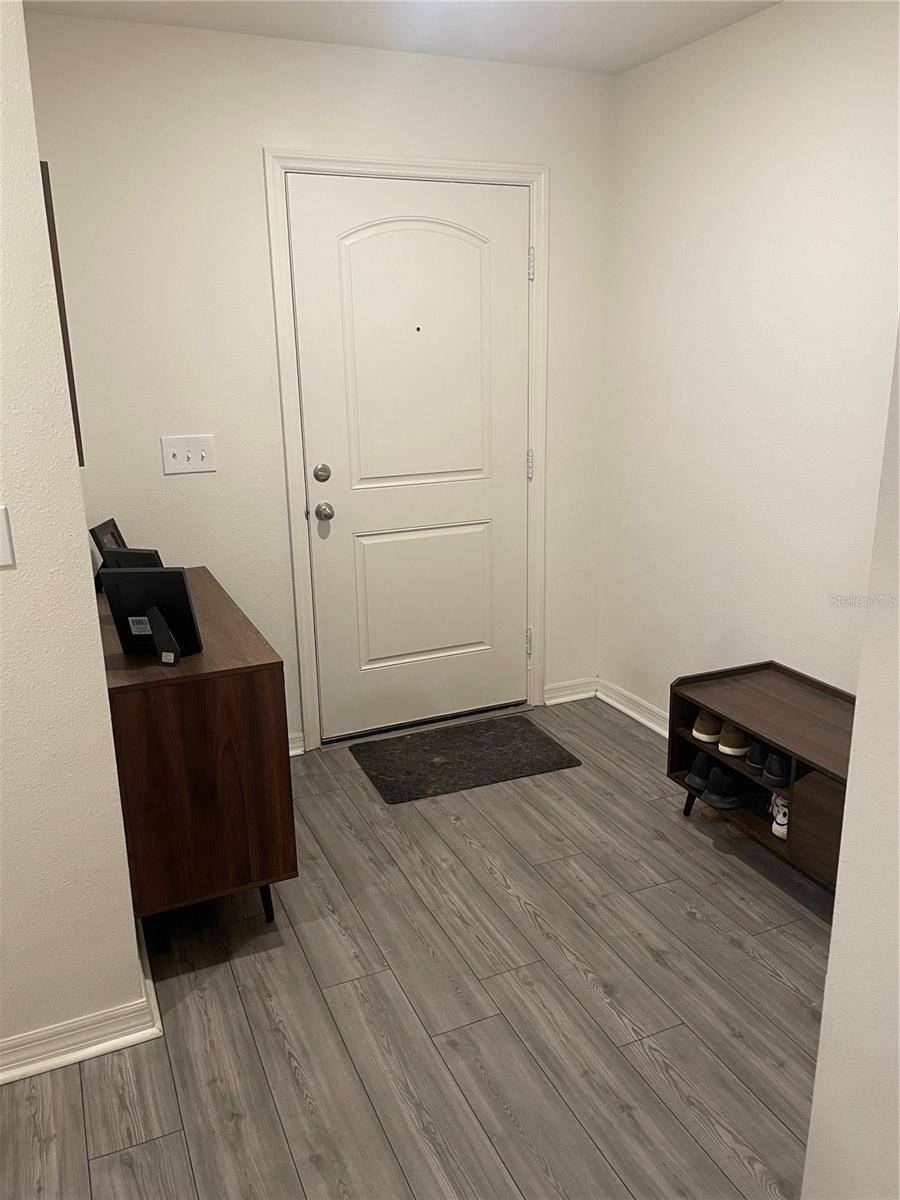 Tampa, FL 33619,5330 COMPANION LN