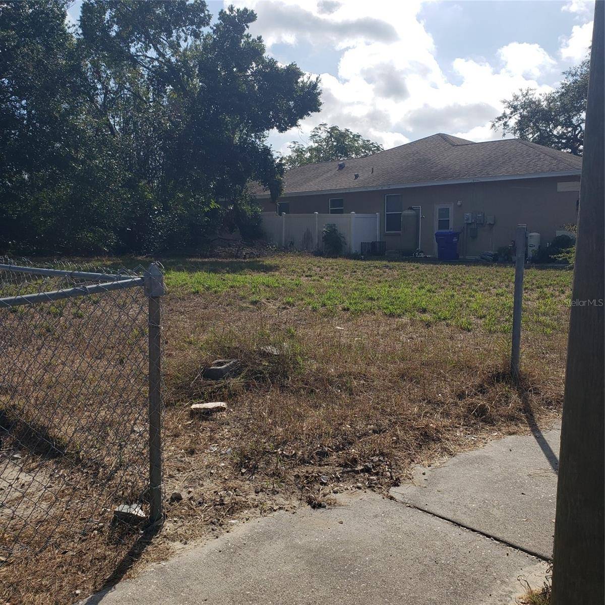 Tarpon Springs, FL 34689,VIRGINIA AVE