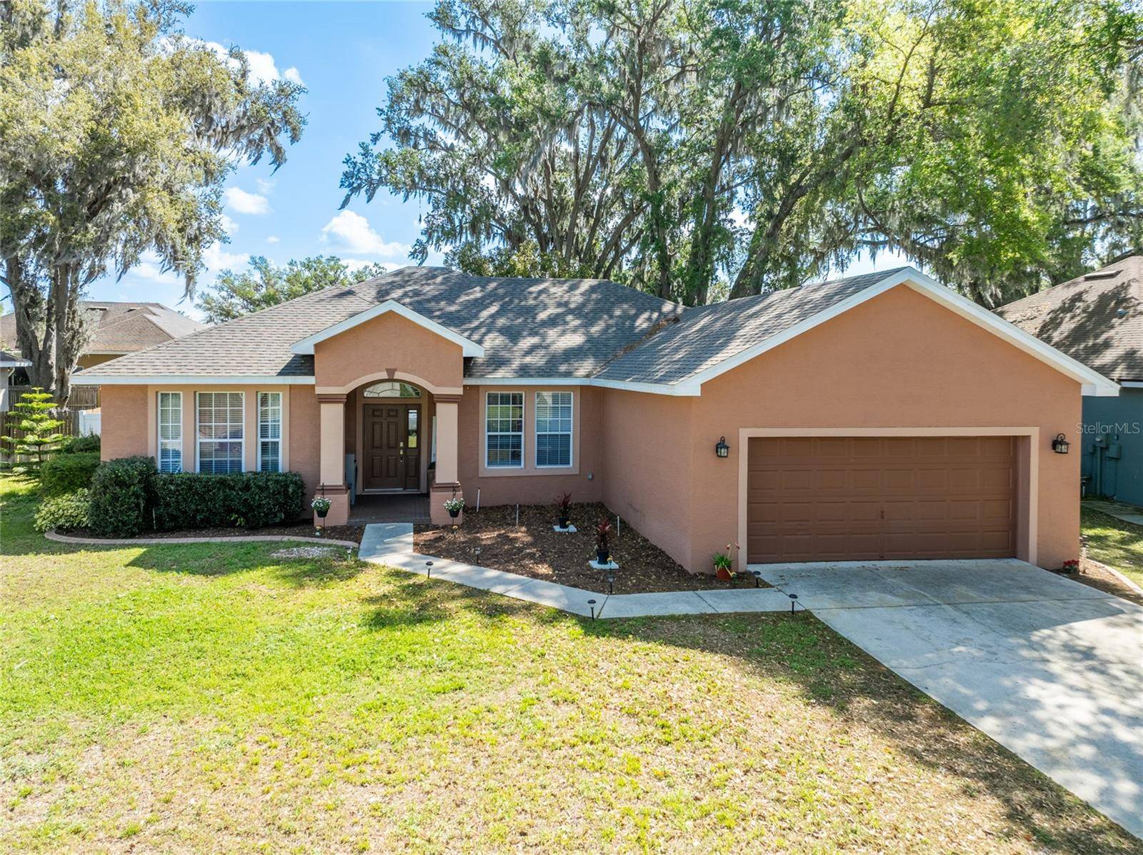 Lakeland, FL 33810,5416 OXFORD MANOR CIR