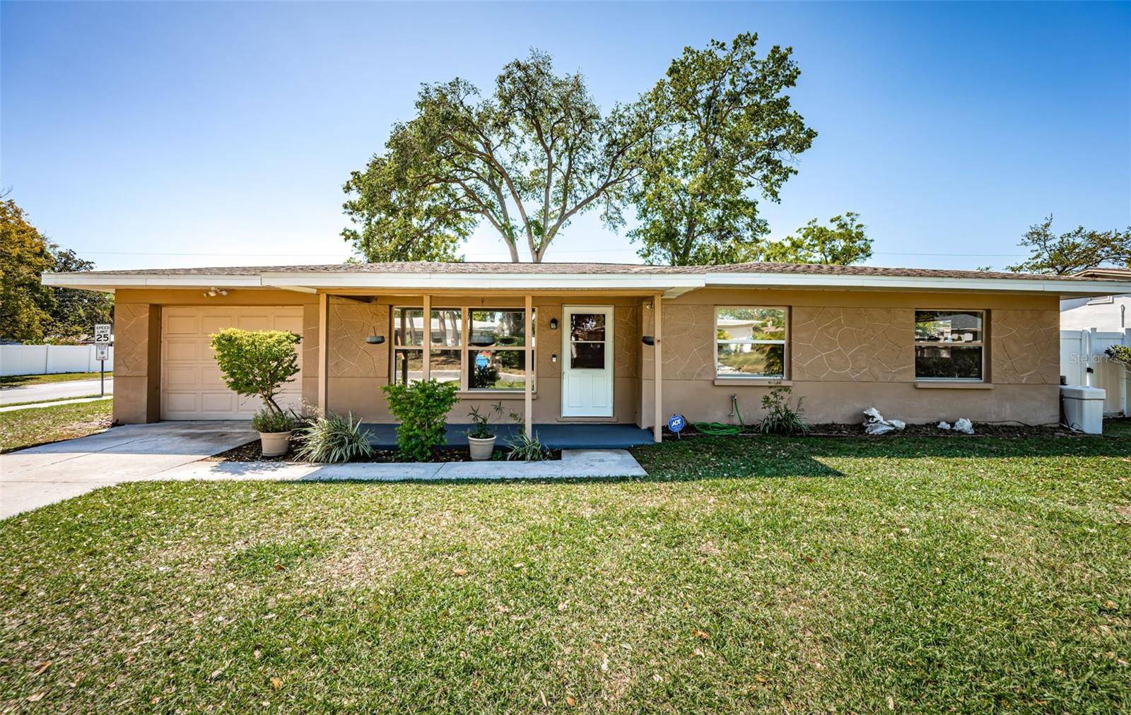 Clearwater, FL 33759,2707 MORNINGSIDE DR