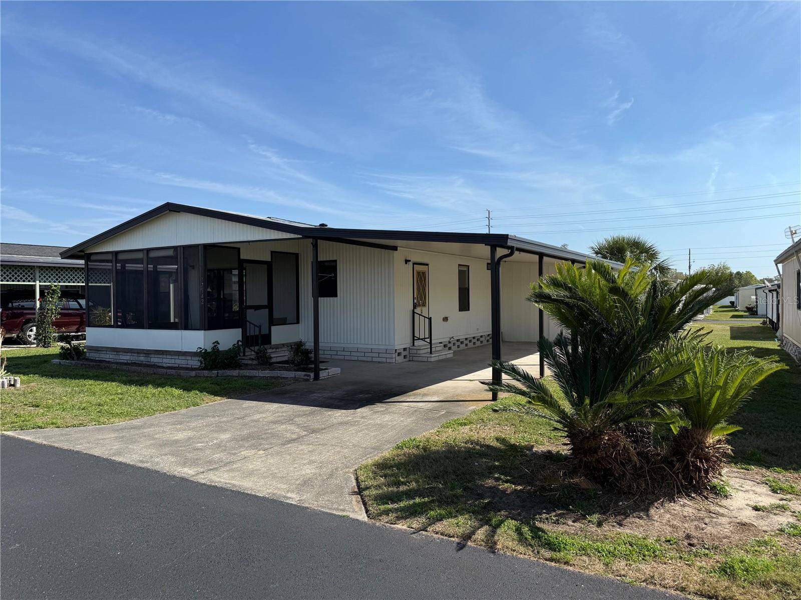 Zephyrhills, FL 33541,37542 PINATA AVE