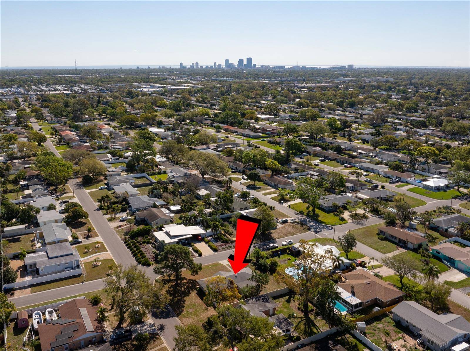 St Petersburg, FL 33713,2850 41ST ST N