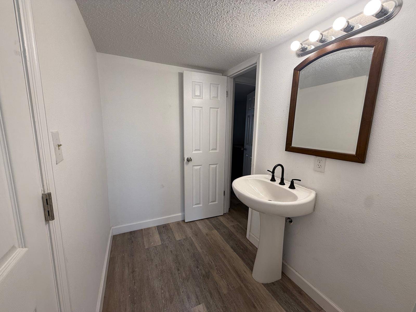 Tampa, FL 33617,7529 PITCH PINE CIR #190