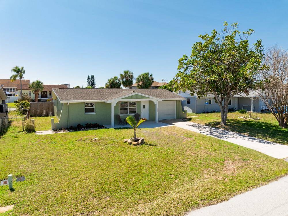 Hudson, FL 34667,7322 MAKO DR