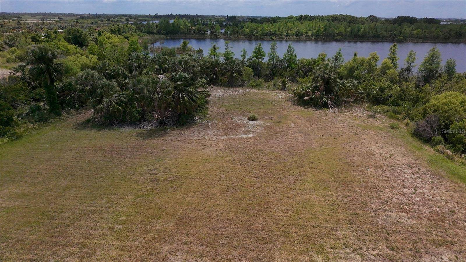 Ruskin, FL 33570,SMILODON TRL