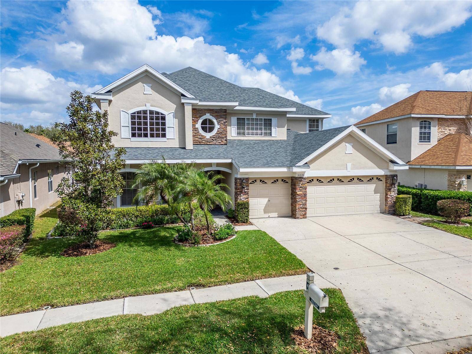 Tampa, FL 33647,10220 DEERCLIFF DR