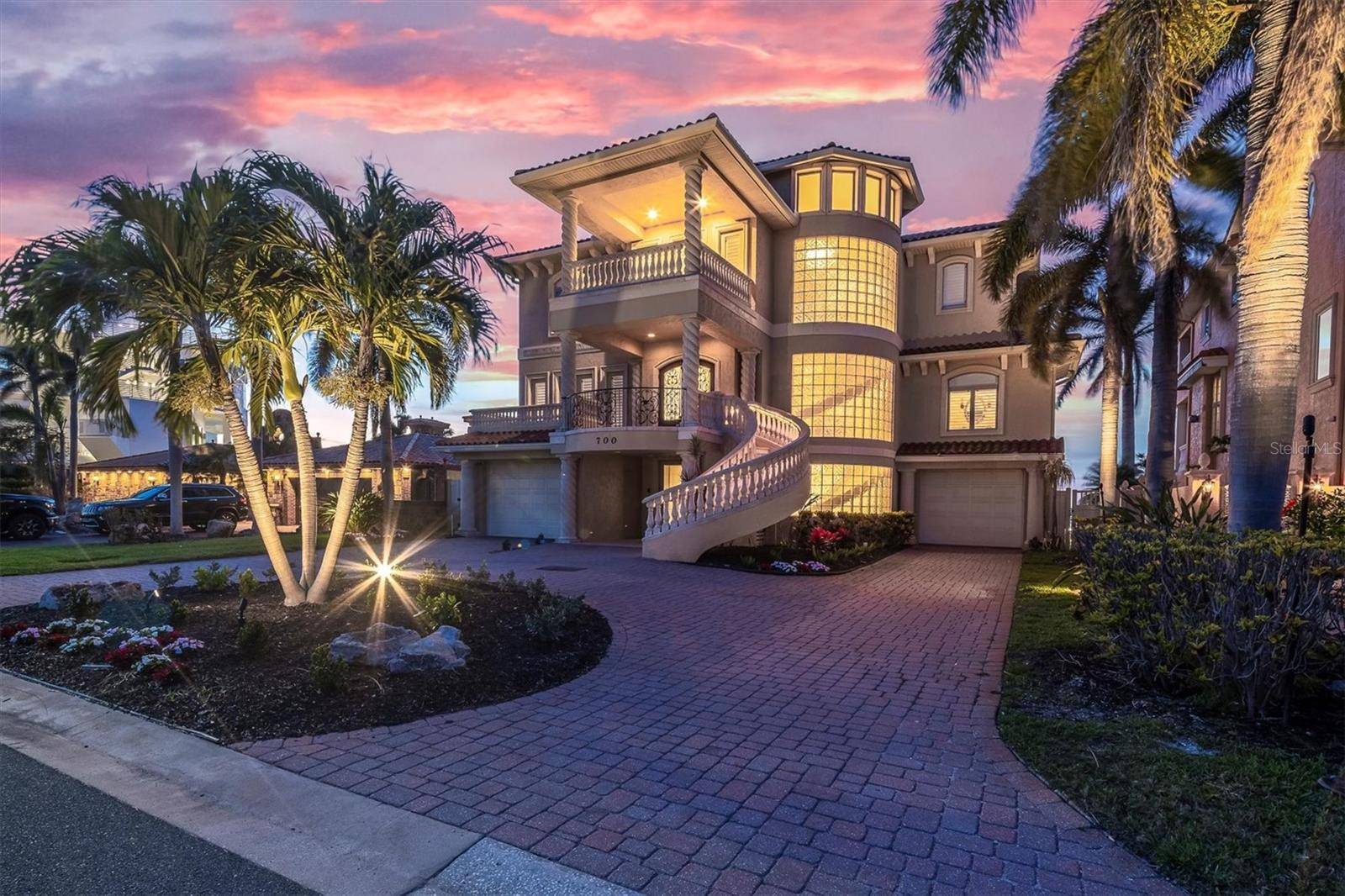 Treasure Island, FL 33706,700 126TH AVE