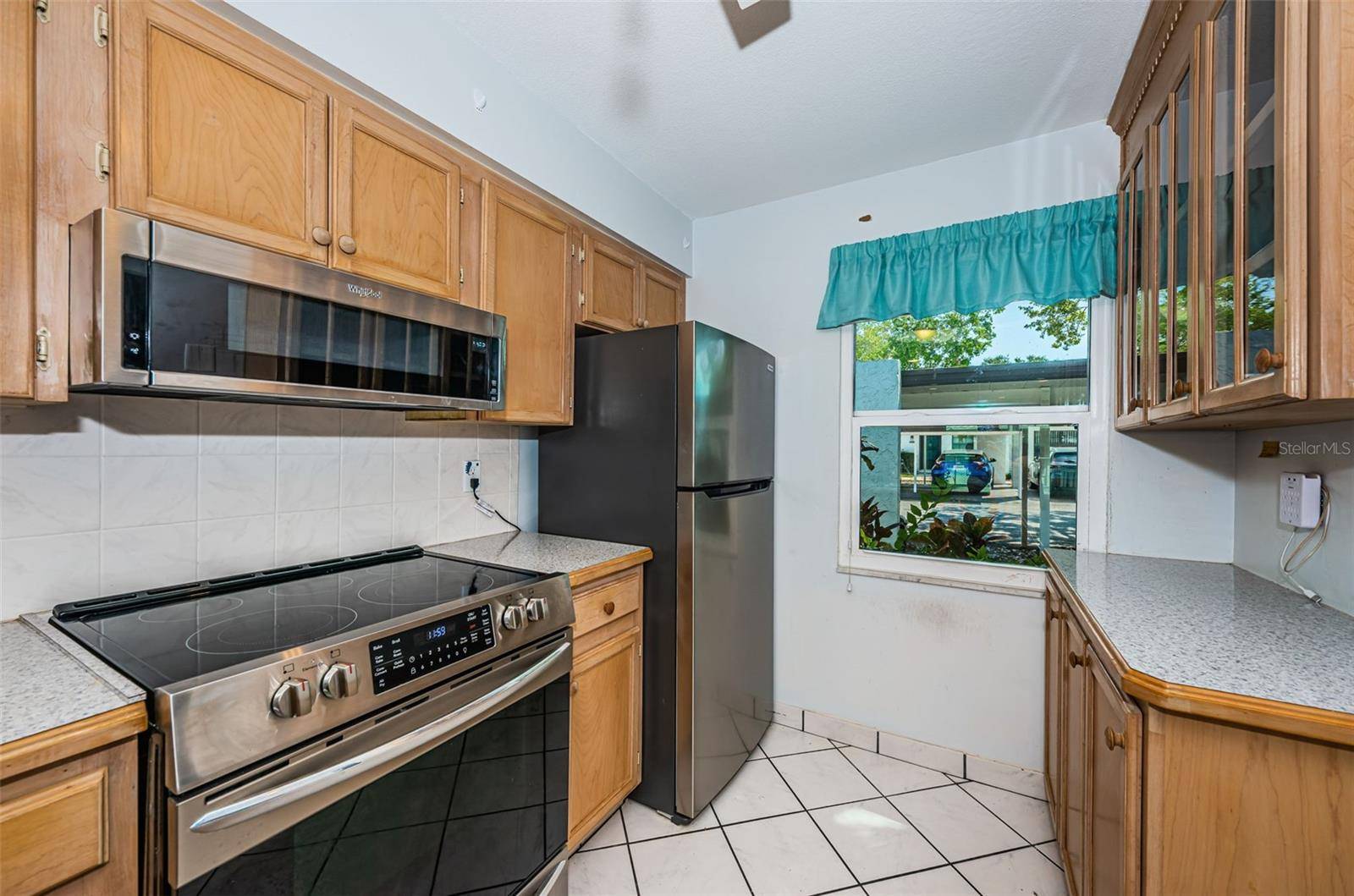 Seminole, FL 33776,9214 MISSION OAKS BLVD
