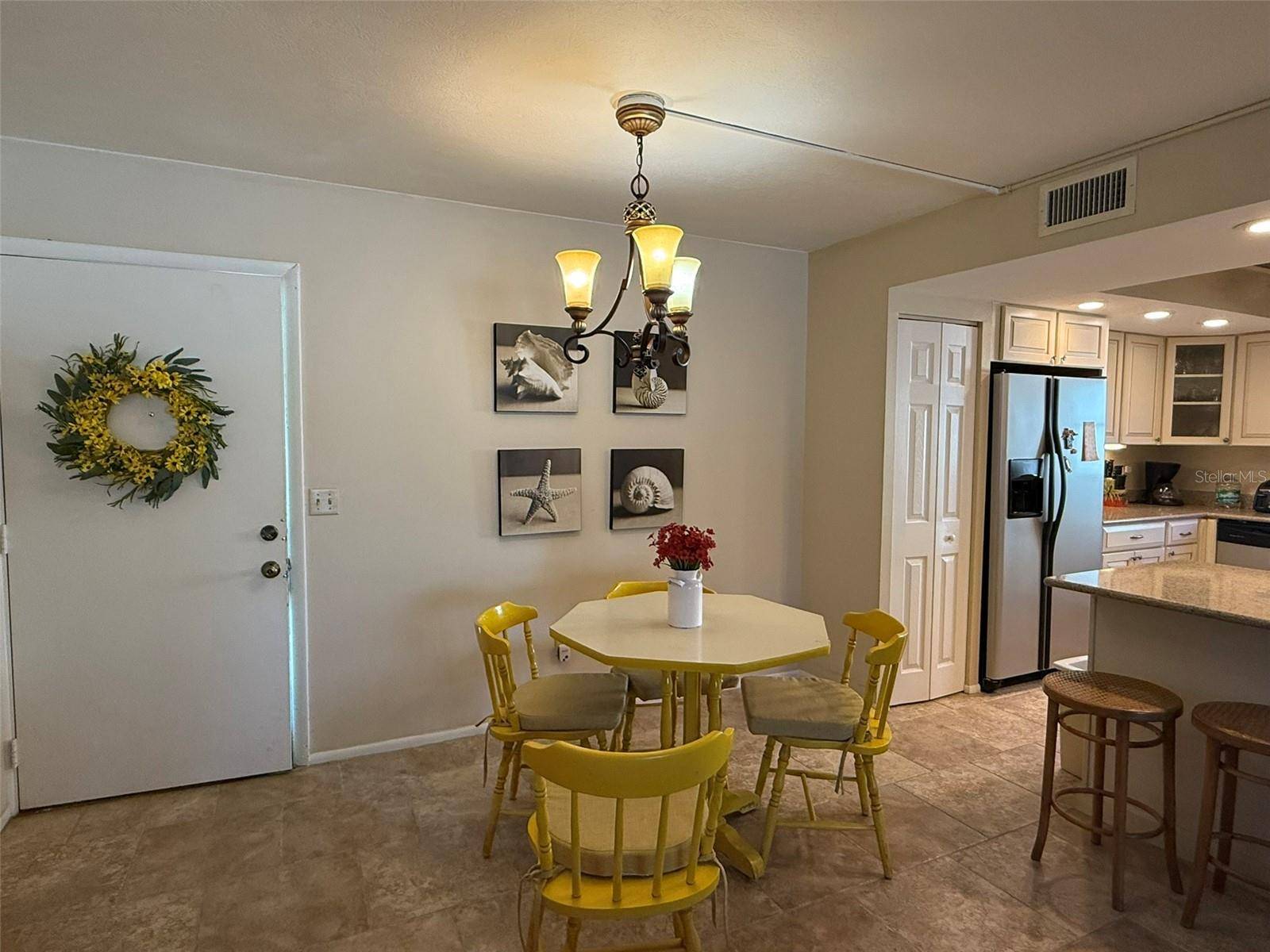 Tarpon Springs, FL 34689,1250 S PINELLAS AVE #802