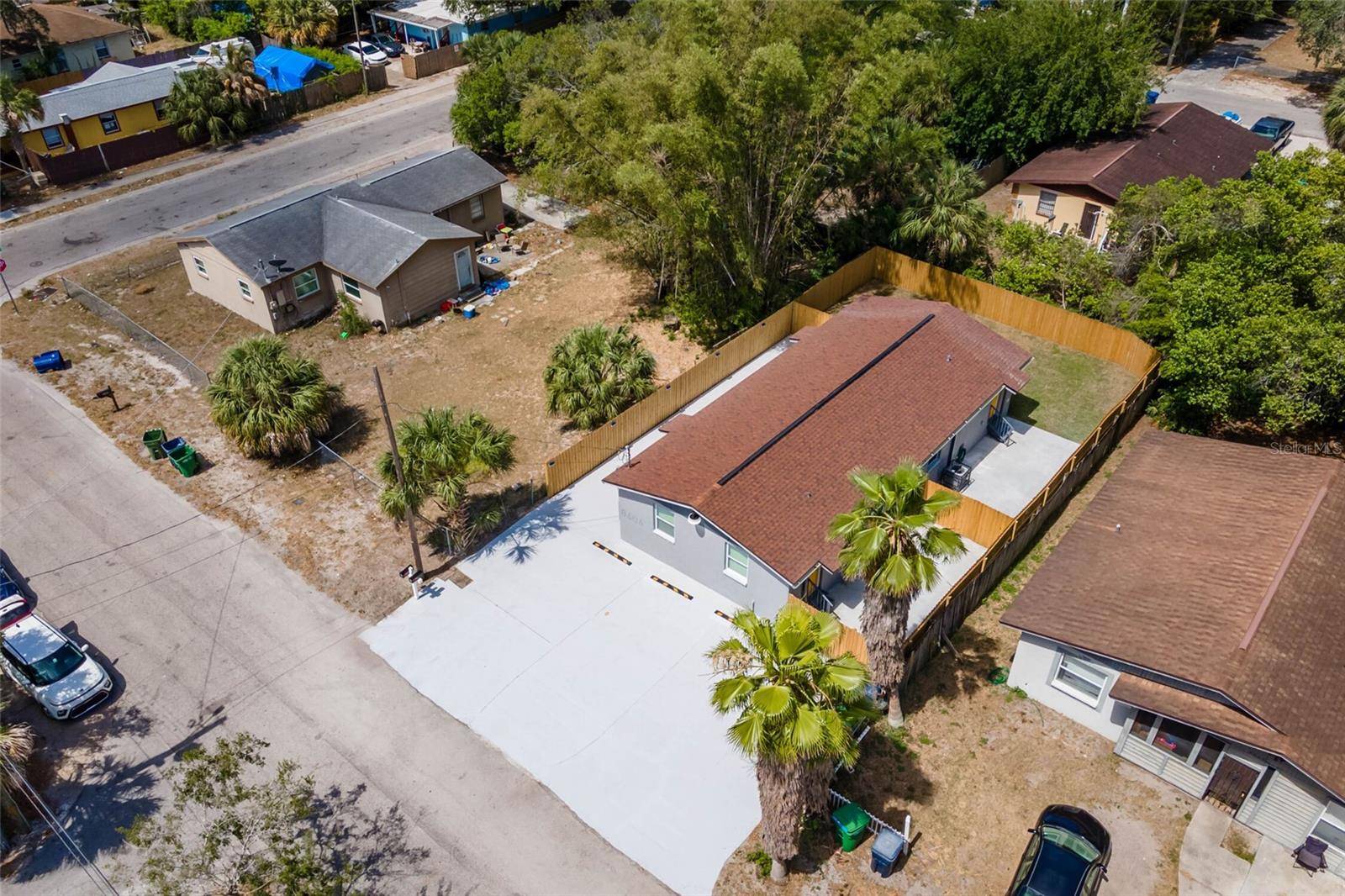 Tampa, FL 33604,8606 N 11TH ST
