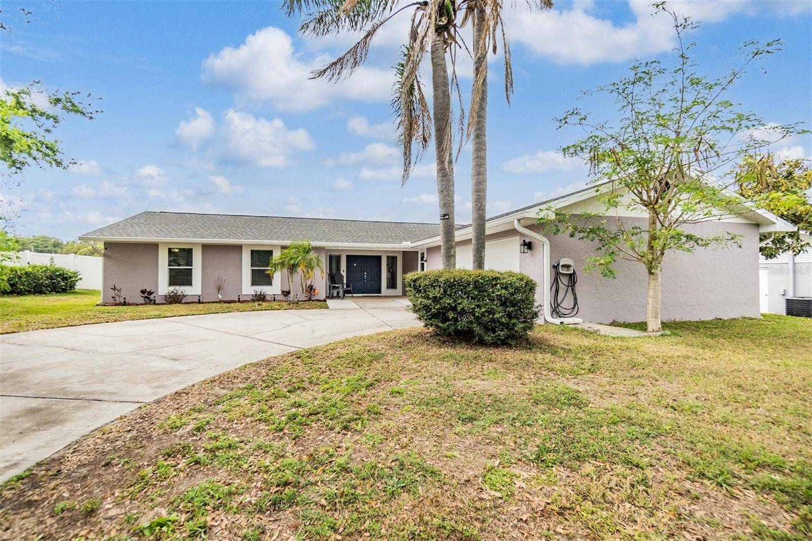 Lakeland, FL 33813,4523 OAKGLEN RD