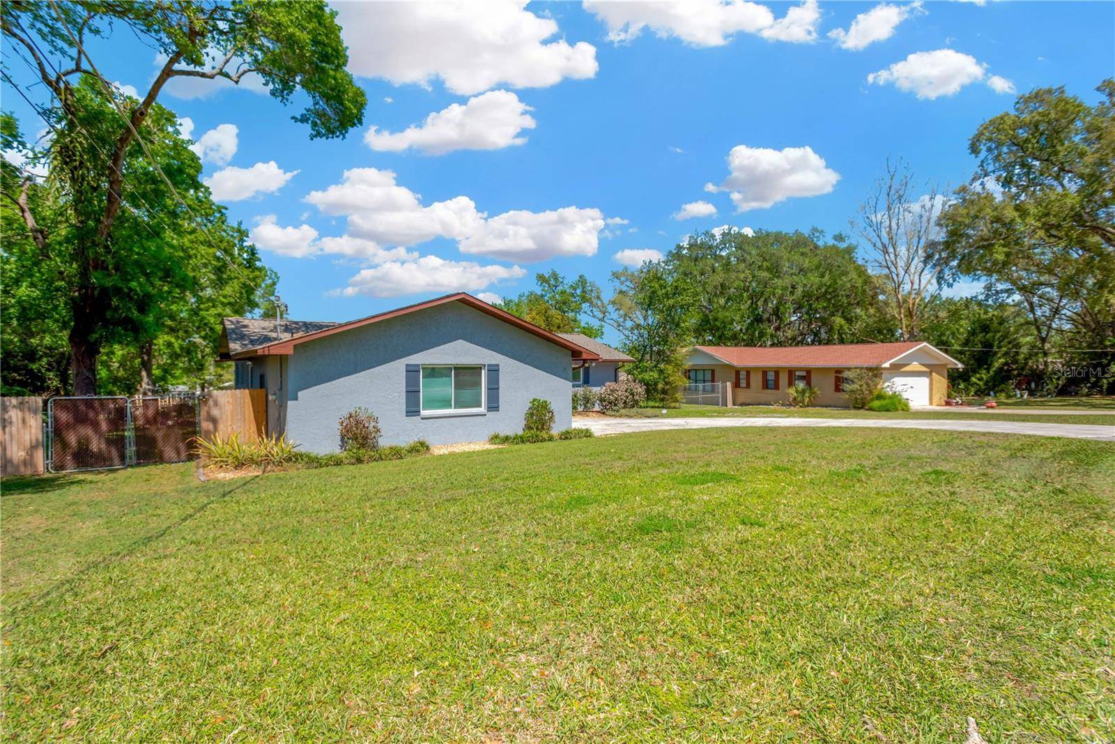 Dade City, FL 33525,37451 HICKORY HILL LN